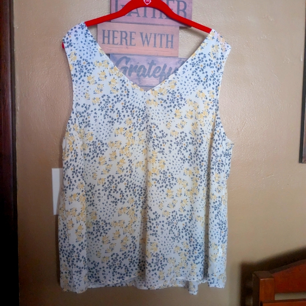 Floral Yellow Grey Navy Blue White Sleeveless Blouse Top Women's XL/1X